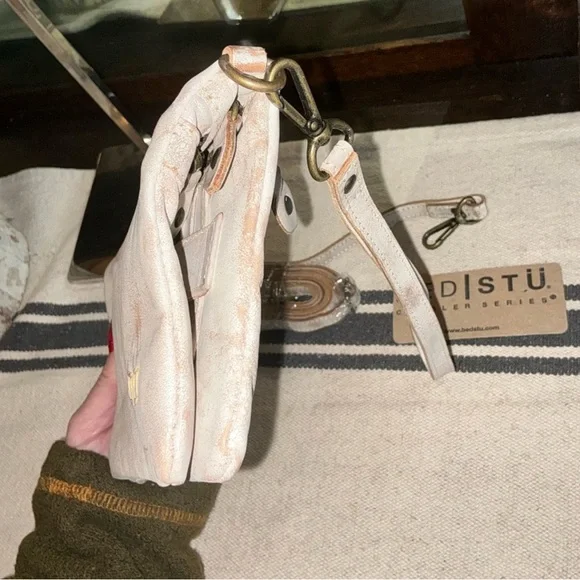 RARE Bed Stu Cream & Light Brown Marble Crossbody Wristlet PRICE IS FIRM - Picture 6 of 12